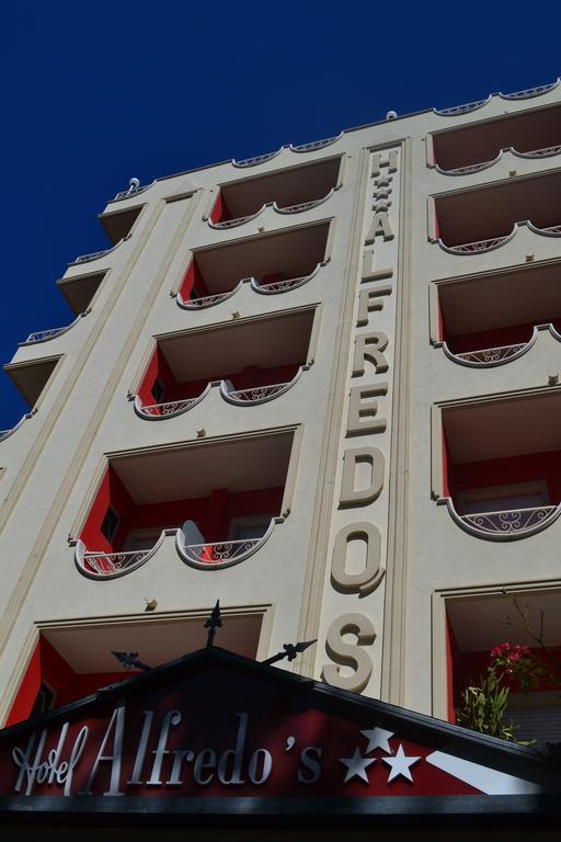Hotel Alfredo'S Rimini Bagian luar foto