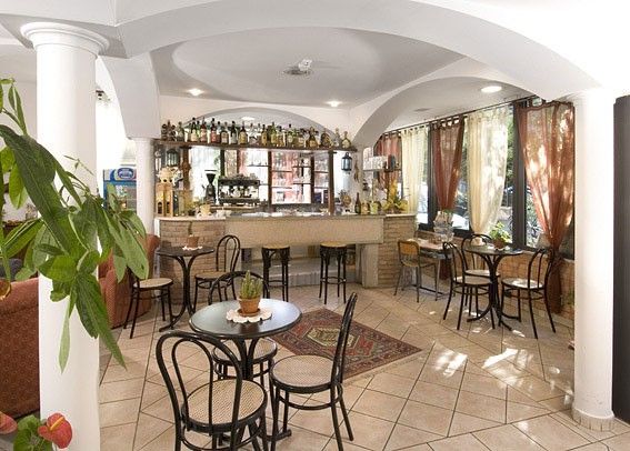 Hotel Alfredo'S Rimini Bagian luar foto
